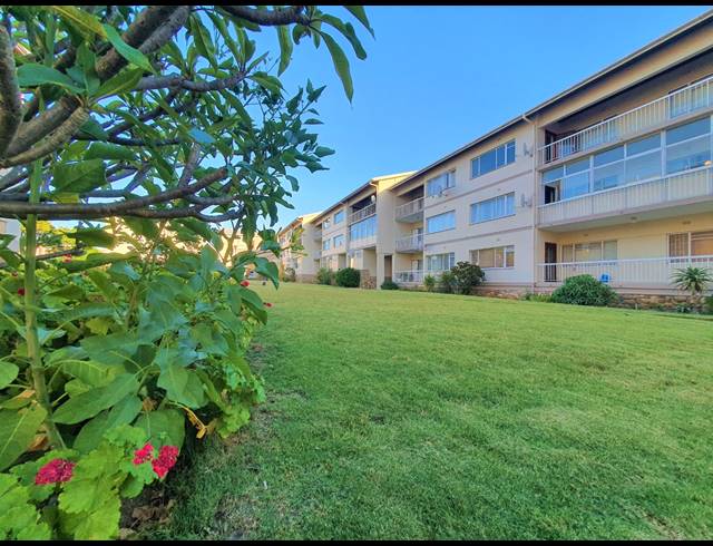 3 BEDROOM APARTMENT RENTED IN OOSTERSEE